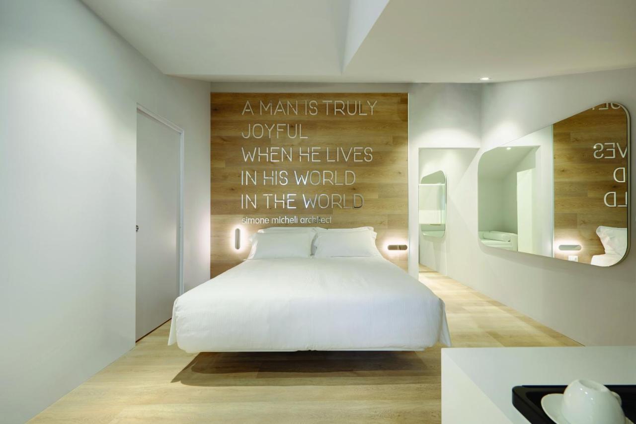 Youme Design Place Hotel Триест Екстериор снимка