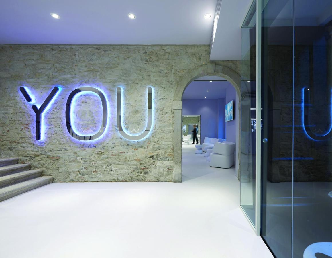 Youme Design Place Hotel Триест Екстериор снимка