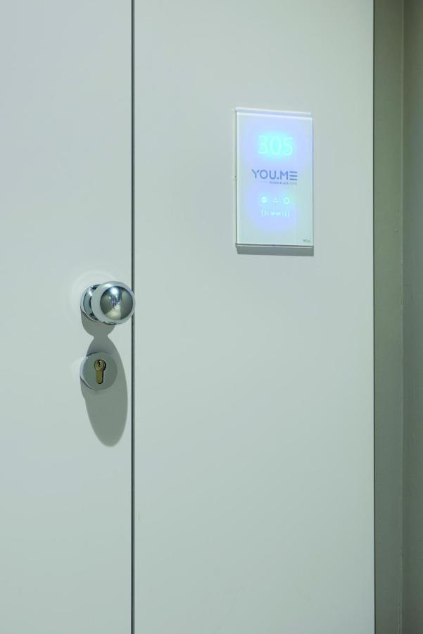 Youme Design Place Hotel Триест Екстериор снимка